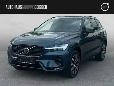 Second-hand Volvo XC60 Plus 197 CP (144 kW) 2023 Albastru SUV
