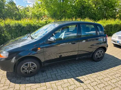 Gebraucht Chevrolet Kalos 83 PS (61 kW) 2004 Schwarz Kleinwagen