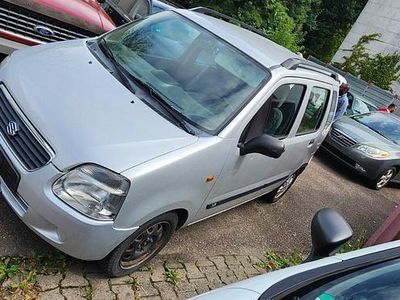 Suzuki Wagon R+