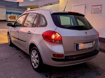 Second-hand Renault Clio II Dynamique 101 CP (74 kW) 2008 Gri Berlinǎ