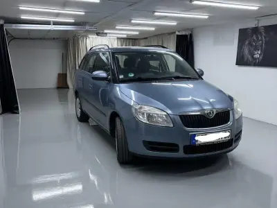 Gebraucht Skoda Fabia 90 PS (66 kW) 2009 Blau Kombi