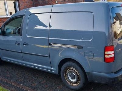 Gebraucht VW Caddy Maxi 102 PS (75 kW) 2013 Grau Van / Kleinbus