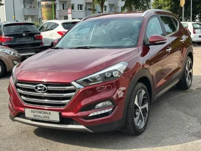 Gebraucht Hyundai Tucson Premium 185 PS (136 kW) 2015 Rot SUV