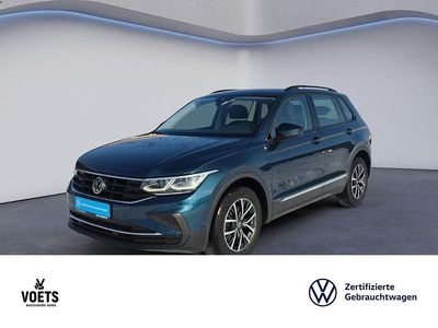 Gebraucht VW Tiguan Life 150 PS (110 kW) 2022 Blau SUV