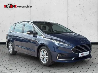Gebraucht Ford S-MAX Titanium X 150 PS (110 kW) 2020 Blau Van / Kleinbus