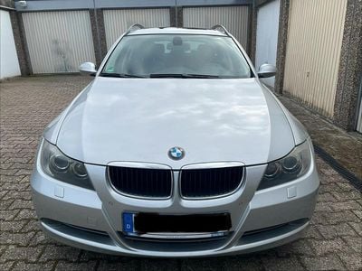 Gebraucht BMW 320 Advantage 150 PS (110 kW) 2006 Silber Kombi