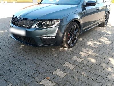 Gebraucht Skoda Octavia vRS 184 PS (135 kW) 2016 Grau Kleinwagen