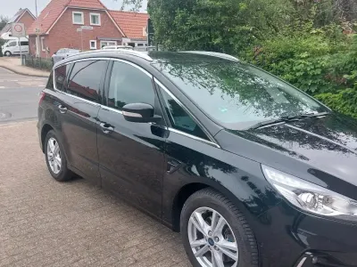 Gebraucht Ford S-MAX S 150 PS (110 kW) 2020 Schwarz Van / Kleinbus