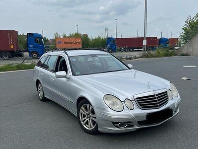 Mercedes E220