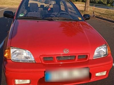 Usado Suzuki Swift GLS 53 HP (38 kW) 1997 Vermelho Citadino
