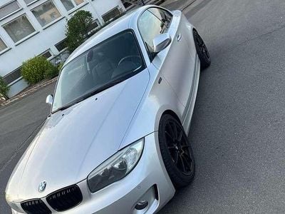 Gebraucht BMW 118 Coupé Sport Line 143 PS (105 kW) 2012 Grau Coupé