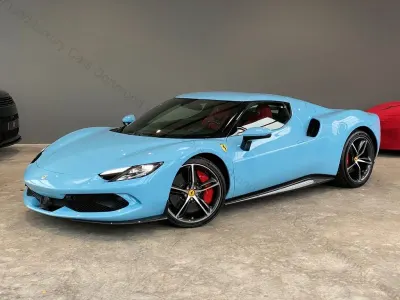 Second-hand Ferrari 296 829 CP (609 kW) 2024 Albastru