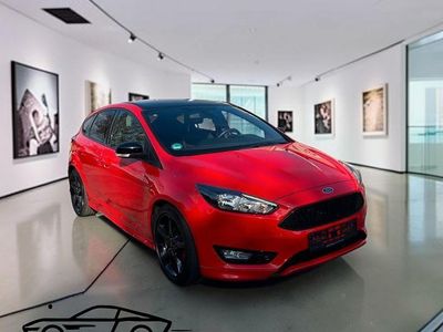 Second-hand Ford Focus ST-Line 125 CP (91 kW) 2017 Roșu Berlinǎ