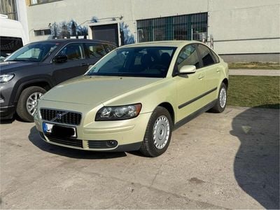 Volvo S40