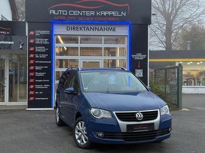 Blau Gebraucht 2010 VW Touran Freestyle Van / Kleinbus | 7.490 € (Etwas zu teuer)
