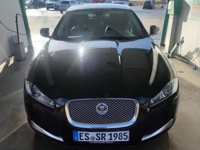 Gebraucht Jaguar XF 190 PS (139 kW) 2012 Schwarz Limousine
