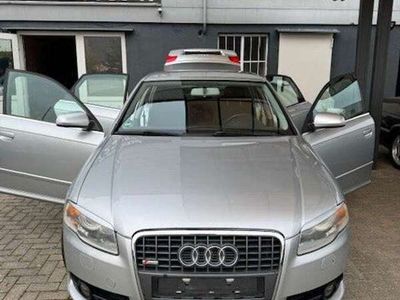 gebraucht Audi A4 Lim. 3.2 FSI S-Line, V6