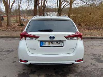 Toyota Auris Touring Sports