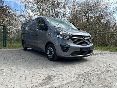 Gebraucht Opel Vivaro 120 PS (88 kW) 2014 Andere farben Van / Kleinbus