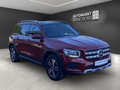 Mercedes GLB220