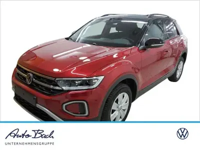 Gebraucht VW T-Roc Style 150 PS (110 kW) 2025 Kings red metallic/schwarz SUV