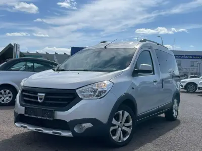 Gebraucht Dacia Dokker Stepway 90 PS (66 kW) 2016 Platingrau Van / Kleinbus