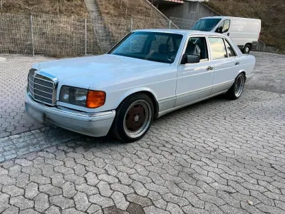 Gebraucht Mercedes 500 252 PS (185 kW) 1990 Weiß Limousine