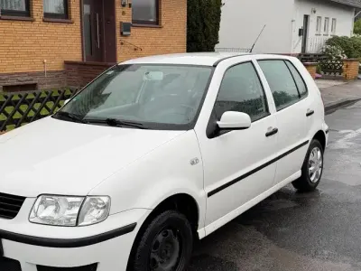 Occasion VW Polo 60 ch (44 kW) 2001 Blanc Citadine