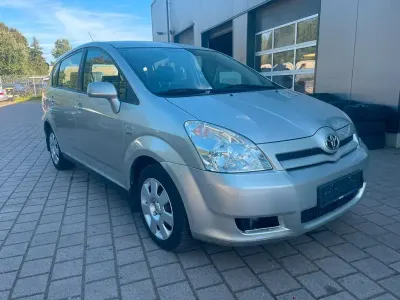 Gebraucht Toyota Corolla Luna 129 PS (94 kW) 2004 Silber Kombi