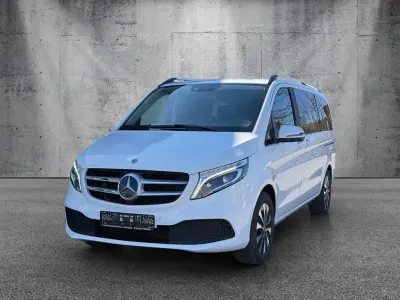 Gebraucht Mercedes V220 Sport 163 PS (119 kW) 2019 Weiß Van / Kleinbus