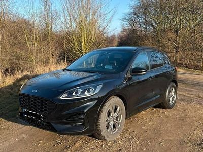Gebraucht Ford Kuga ST-Line 150 PS (110 kW) 2022 Schwarz SUV