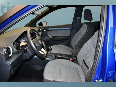 Usata Seat Arona 110 CV (80 kW) 2022 Blu SUV