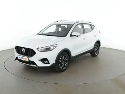 Begagnad MG ZS Luxury 111 HK (81 kW) 2022 Vit SUV