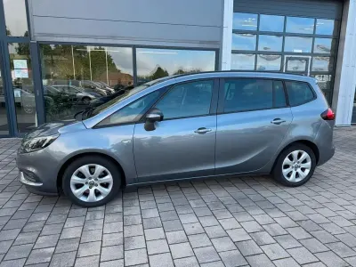 Używany Opel Zafira 136 KM (100 kW) 2018 Szary Minivan