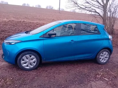 Gebraucht Renault Zoe Life 42 kW (58 PS) 2019 Blau Kleinwagen