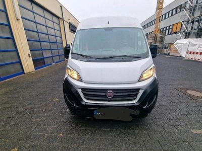Weiß Gebraucht 2015 Fiat Ducato Van | 8.700 € (Fairer Preis)