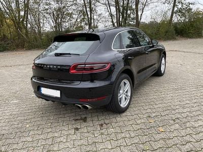 Porsche Macan S