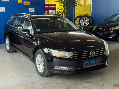 Gebraucht VW Passat 150 PS (110 kW) 2019 Deep black perleffekt Kombi