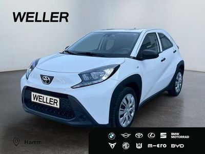Gebraucht Toyota Aygo 72 PS (52 kW) 2023 Schneeweiß Kleinwagen