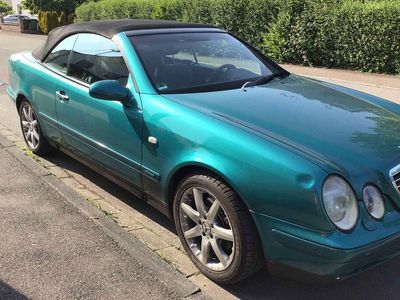 Mercedes CLK230
