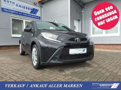 Neu Toyota Aygo X Business Edition 72 PS (52 kW) 2025 Schwarz SUV