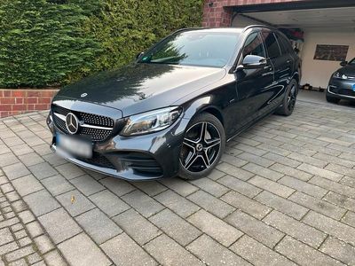 Usata Mercedes C300e 306 CV (225 kW) 2020 Grigio Station wagon