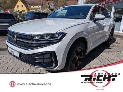 Gebraucht VW Touareg IQ Drive 231 PS (169 kW) 2025 Oryxweiß perlmutteffekt SUV