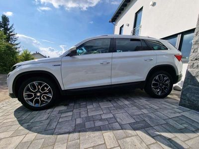 gebraucht Skoda Kodiaq 1.4 TSI ACT 4x4 Scout Pano Navi 19 Zoll