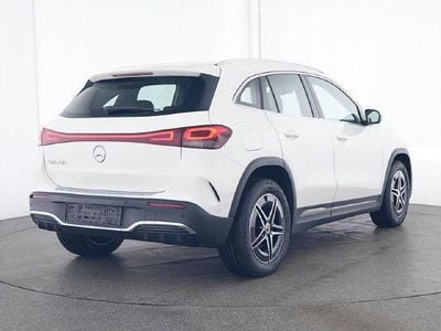 Mercedes EQA250