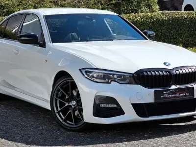 Gebraucht BMW 320 M Sport 190 PS (139 kW) 2021 Alpinweiss iii Limousine