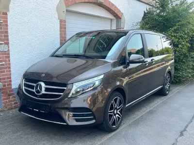 Gebraucht Mercedes V250 AMG 190 PS (139 kW) 2017 Braun Van / Kleinbus