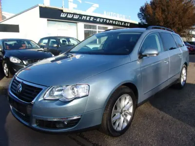Gebraucht VW Passat Comfortline 122 PS (89 kW) 2009 Arctic blue silver metallic Kombi