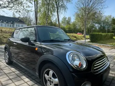 Occasion Mini ONE 95 PK (69 kW) 2009 Zwart Hatchback