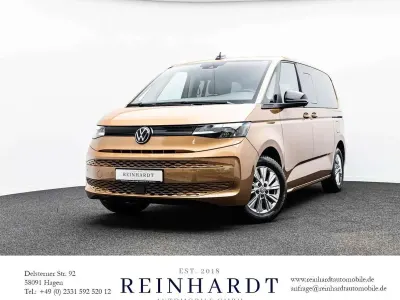 Gebraucht VW Multivan Family 150 PS (110 kW) 2024 Braun Van / Kleinbus
